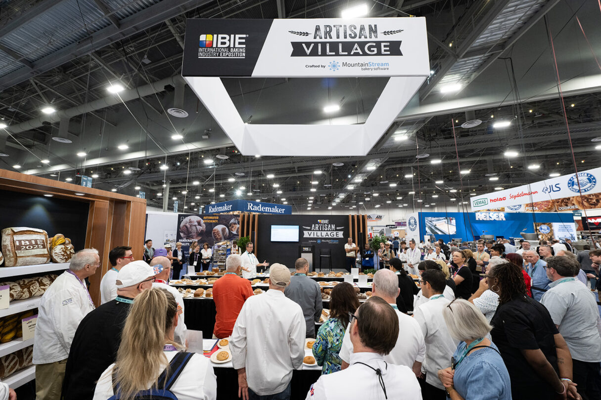 Live demonstrations at the RBA Retail Bakers Center elevate menu innovation and inspire new food & beverage trends.